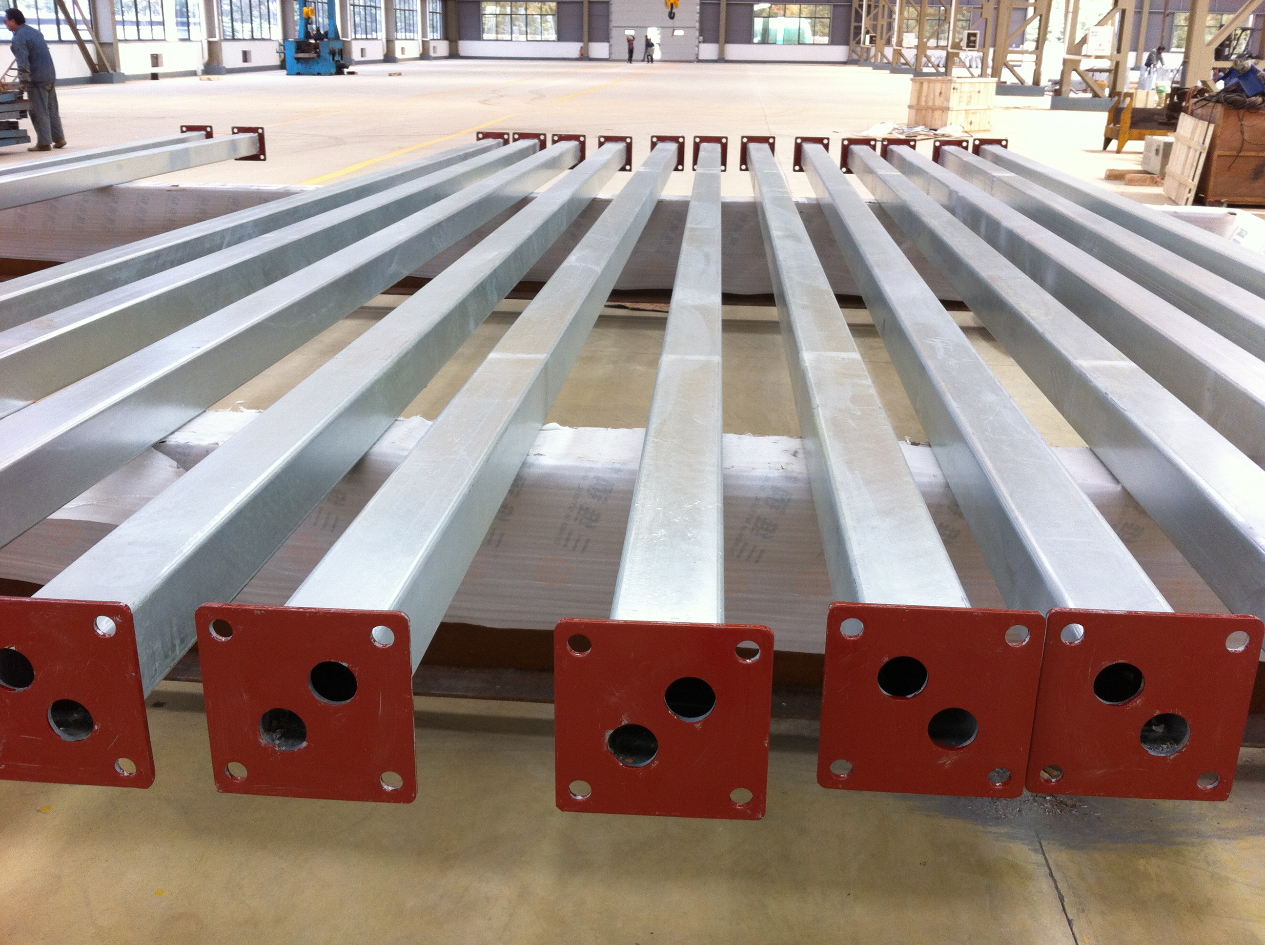 光伏跟蹤支架非標構(gòu)件定制